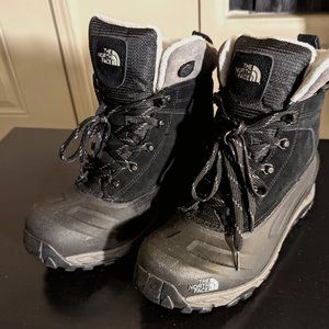 Black and Gray The North face Boots size 9